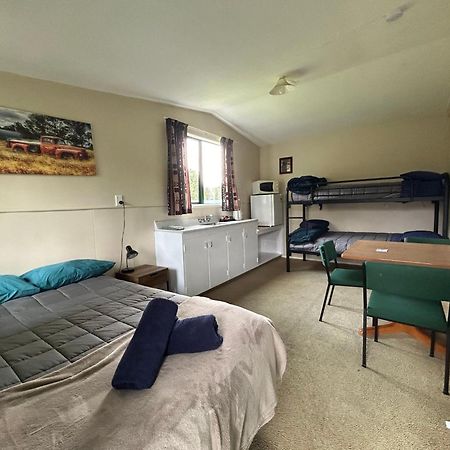 Kiwi Park Motels Murchison Eksteriør billede