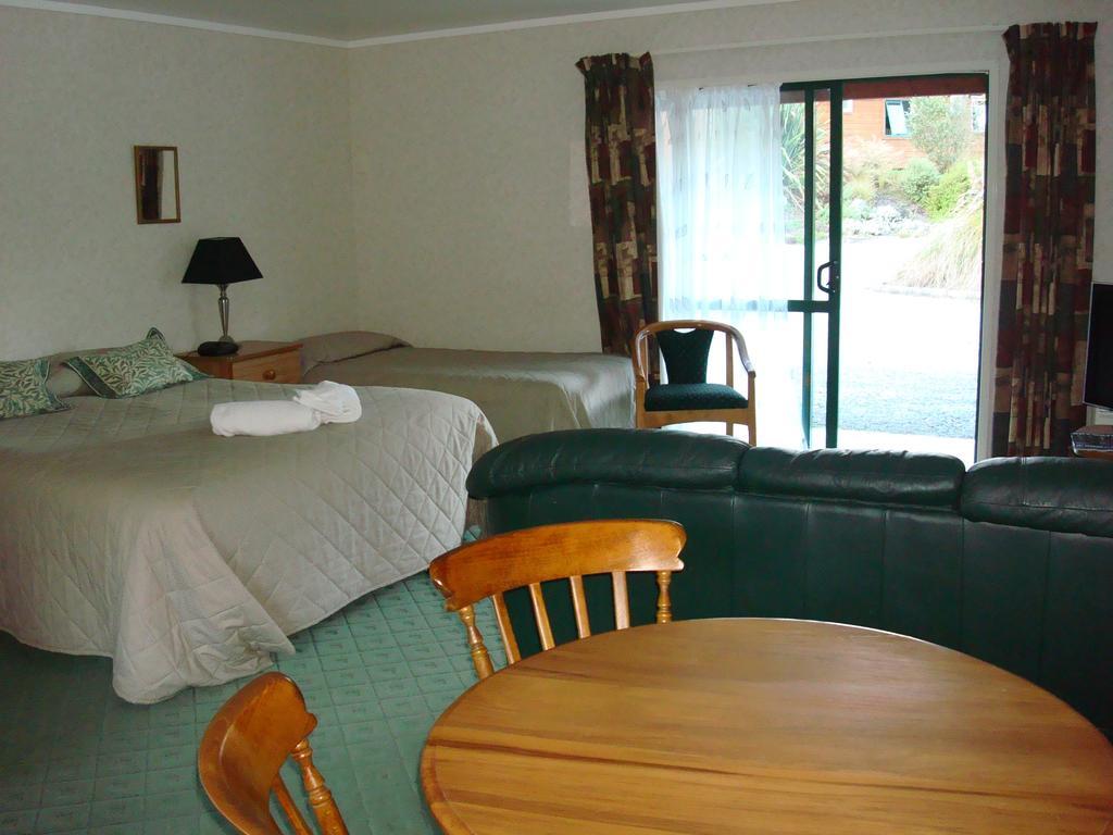 Kiwi Park Motels Murchison Eksteriør billede