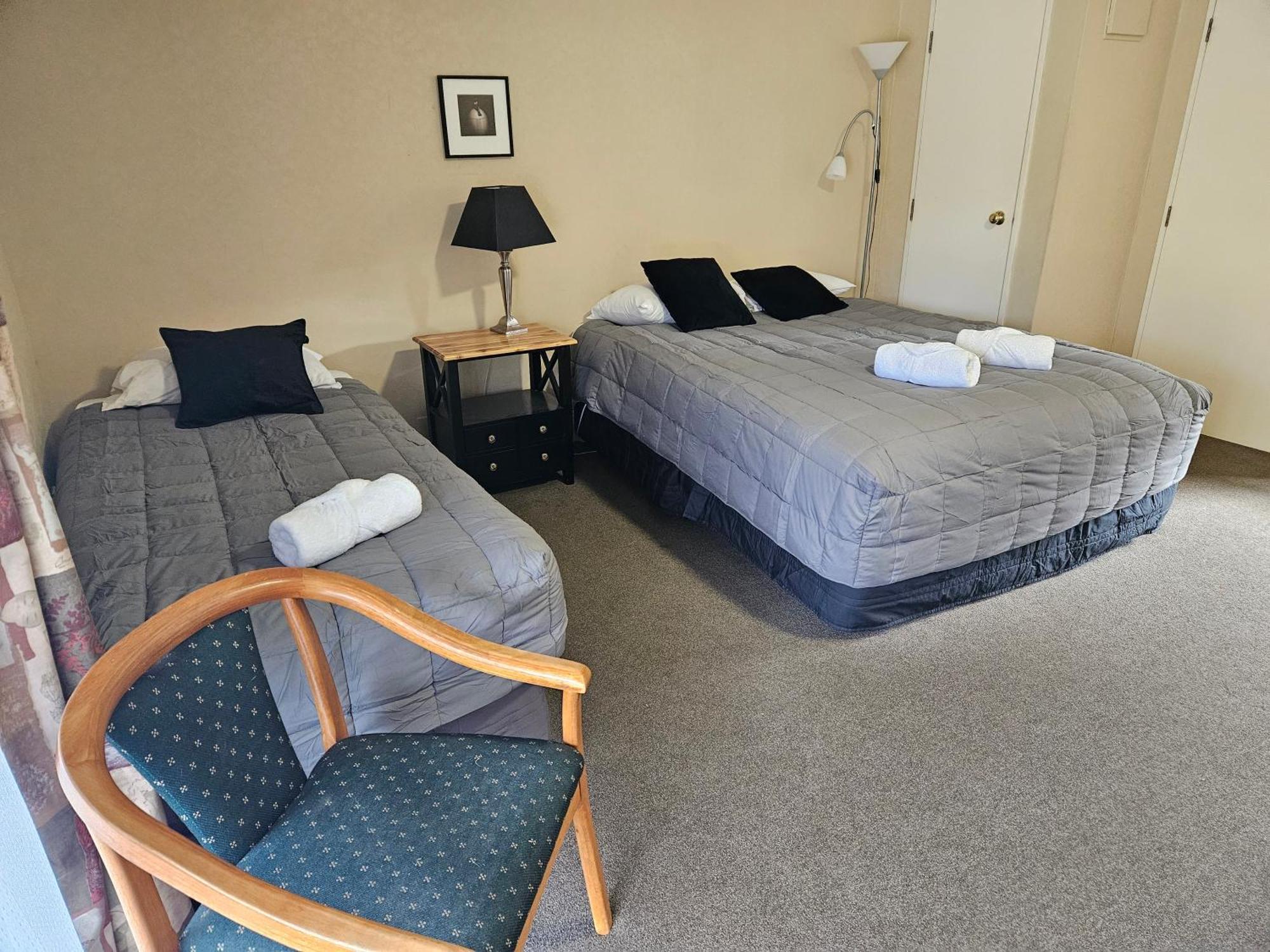 Kiwi Park Motels Murchison Eksteriør billede