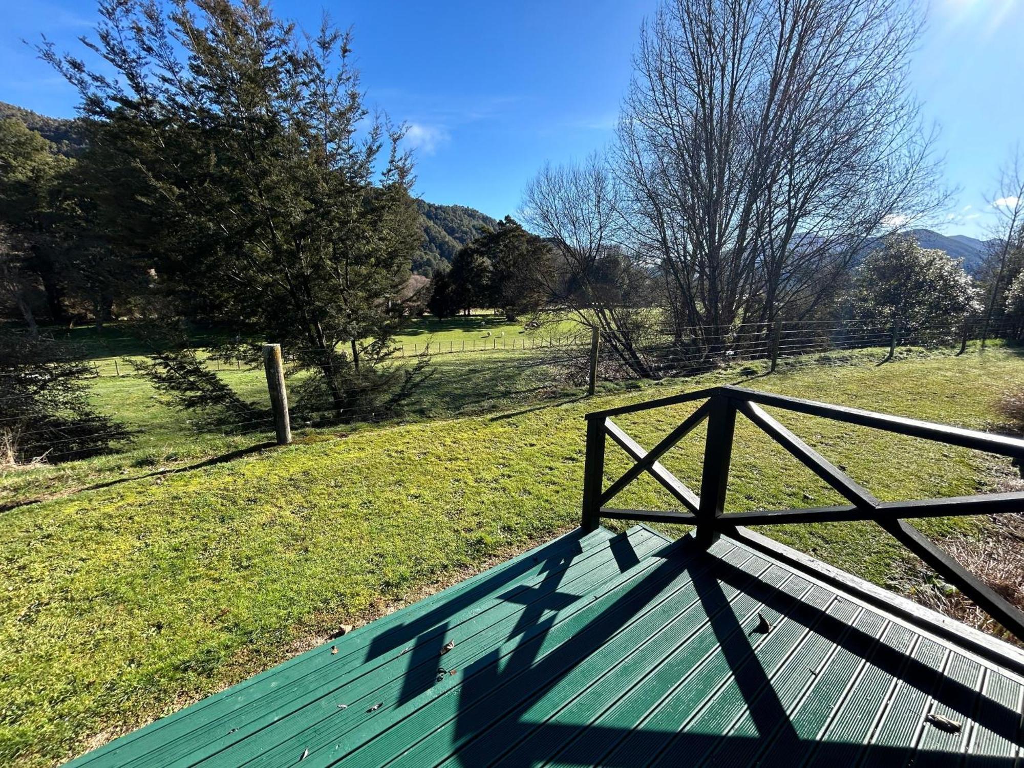 Kiwi Park Motels Murchison Eksteriør billede