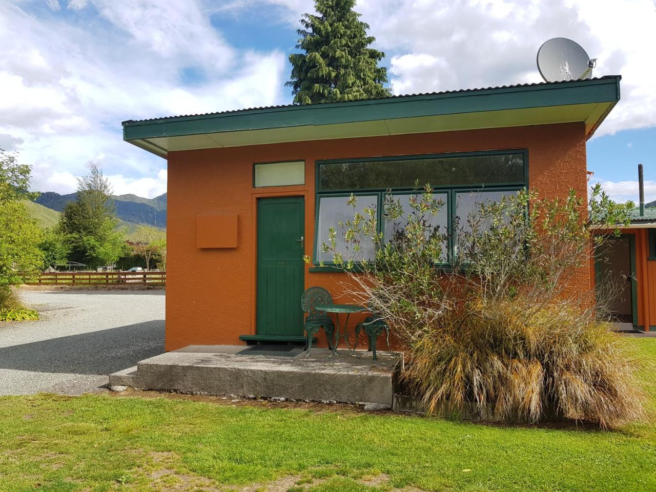 Kiwi Park Motels Murchison Eksteriør billede