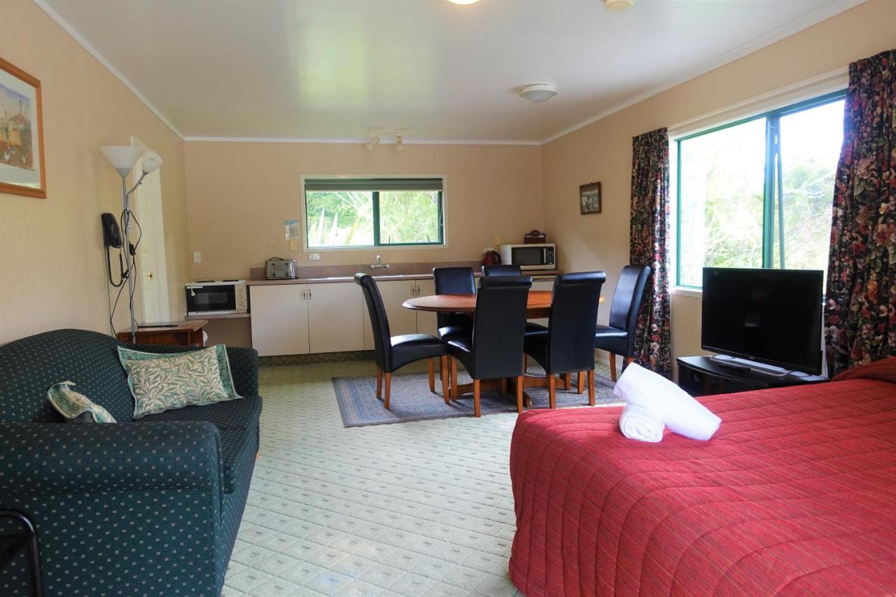 Kiwi Park Motels Murchison Eksteriør billede